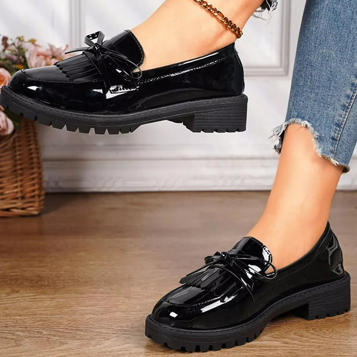 Round Toe Slip-Ons  Style Ratio