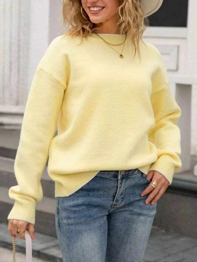 Bow-Back Round Neck Sweater  Style Ratio
