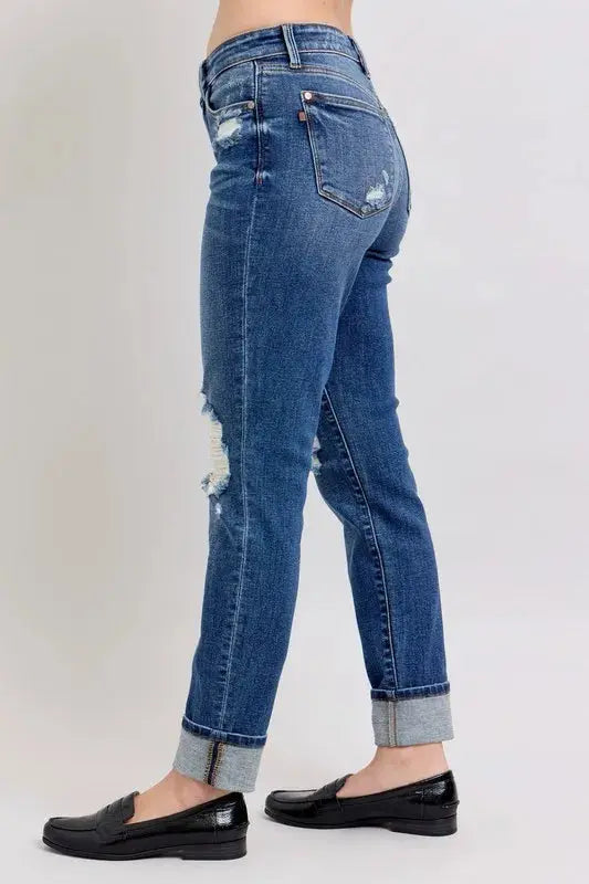 Judy Blue Full Size Mid Rise Boyfriend destroy Jeans with Yoke Pockets  Style Ratio