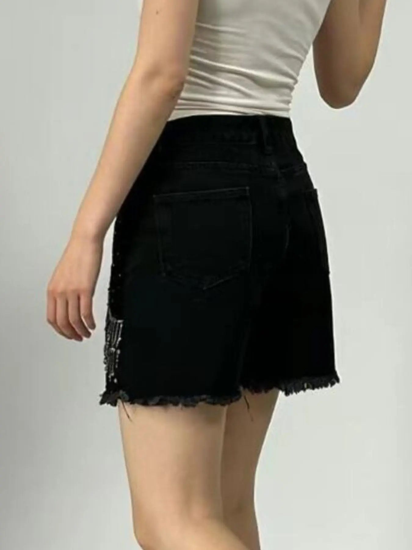 Rhinestone Chain Raw Hem Denim Shorts  Style Ratio