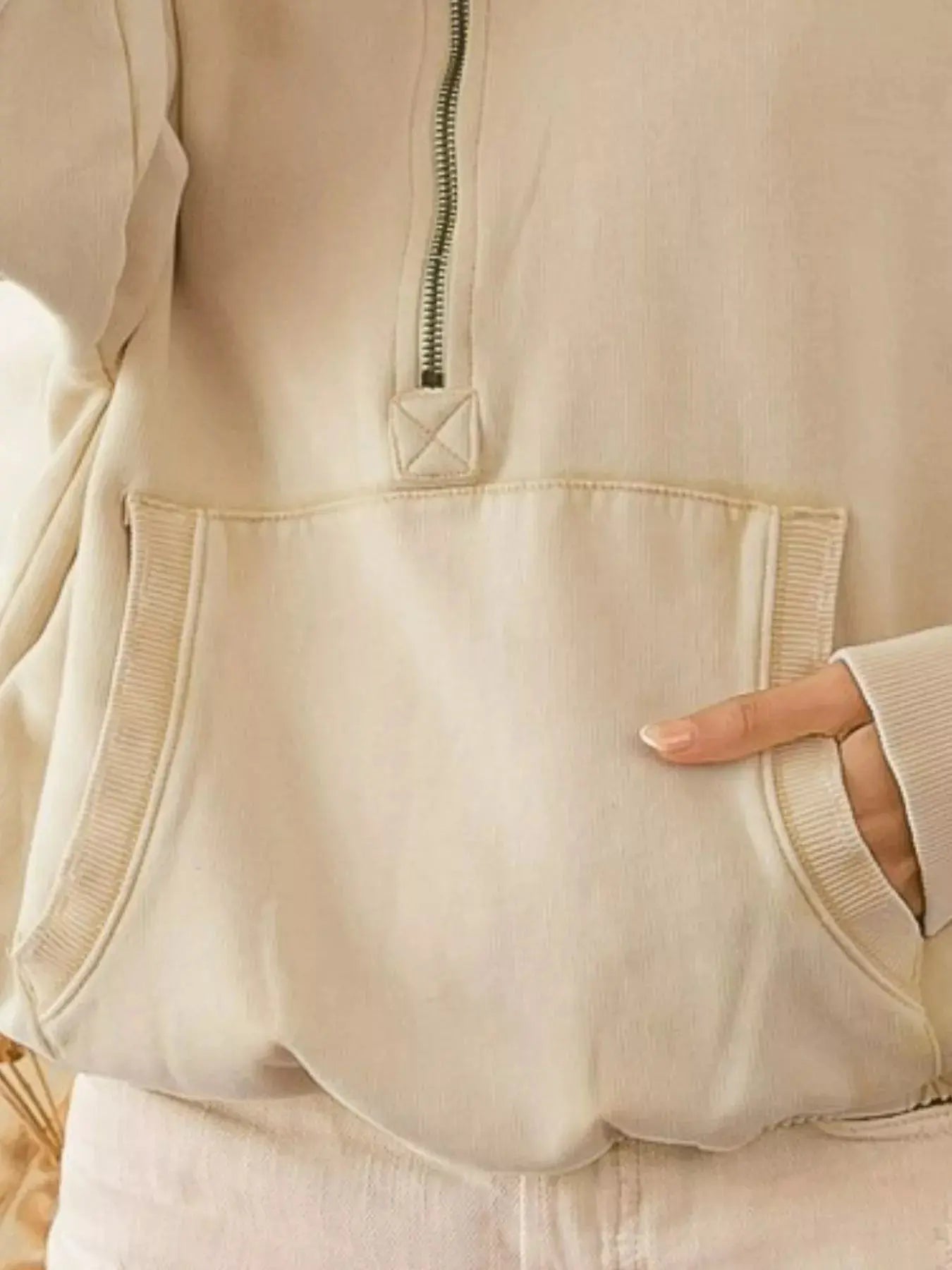 BiBi Stitch Detailed Elastic Hem Half Zip Fleece Hoodie  Style Ratio