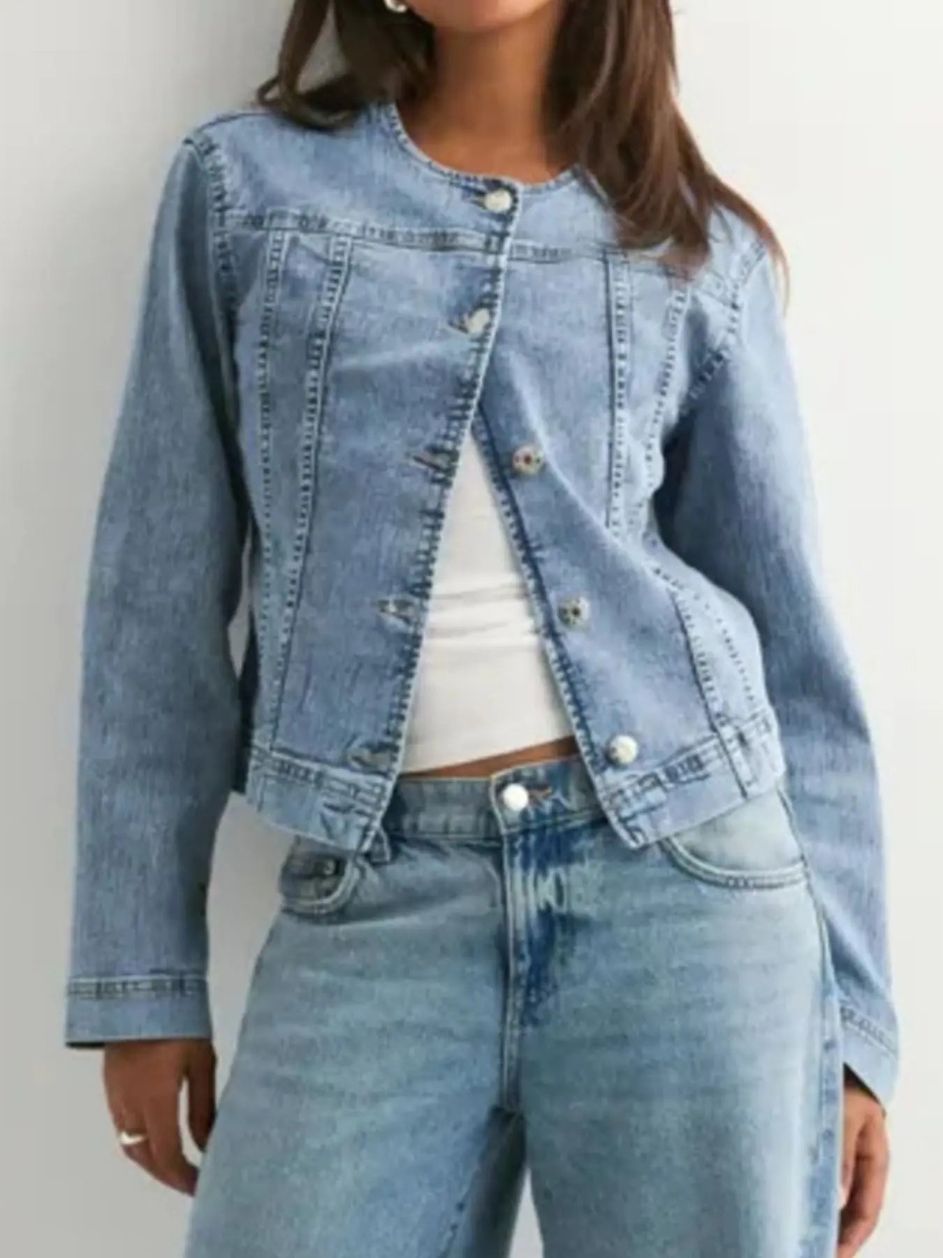 Classic Button-Down Denim Jacket  Style Ratio