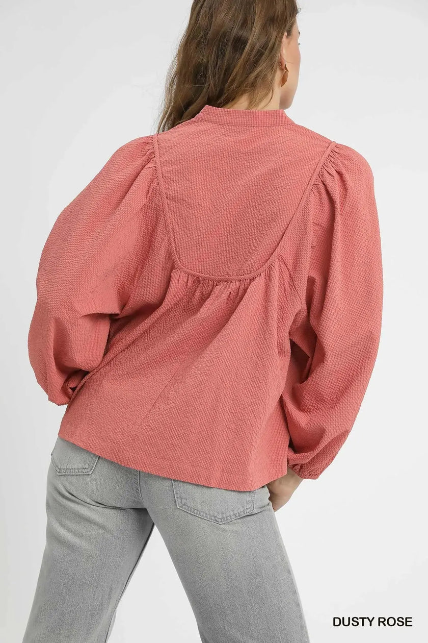Umgee Textured Notched Blouse with Balloon Sleeves  Style Ratio