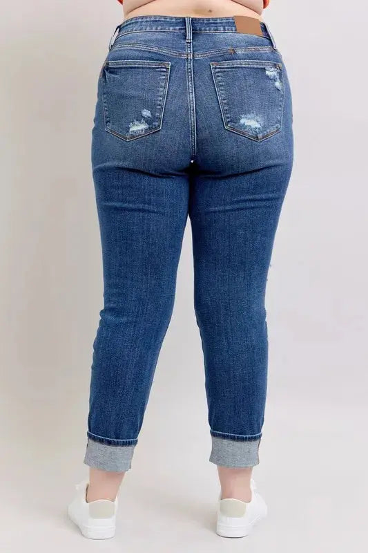 Judy Blue Full Size Mid Rise Boyfriend destroy Jeans with Yoke Pockets  Style Ratio