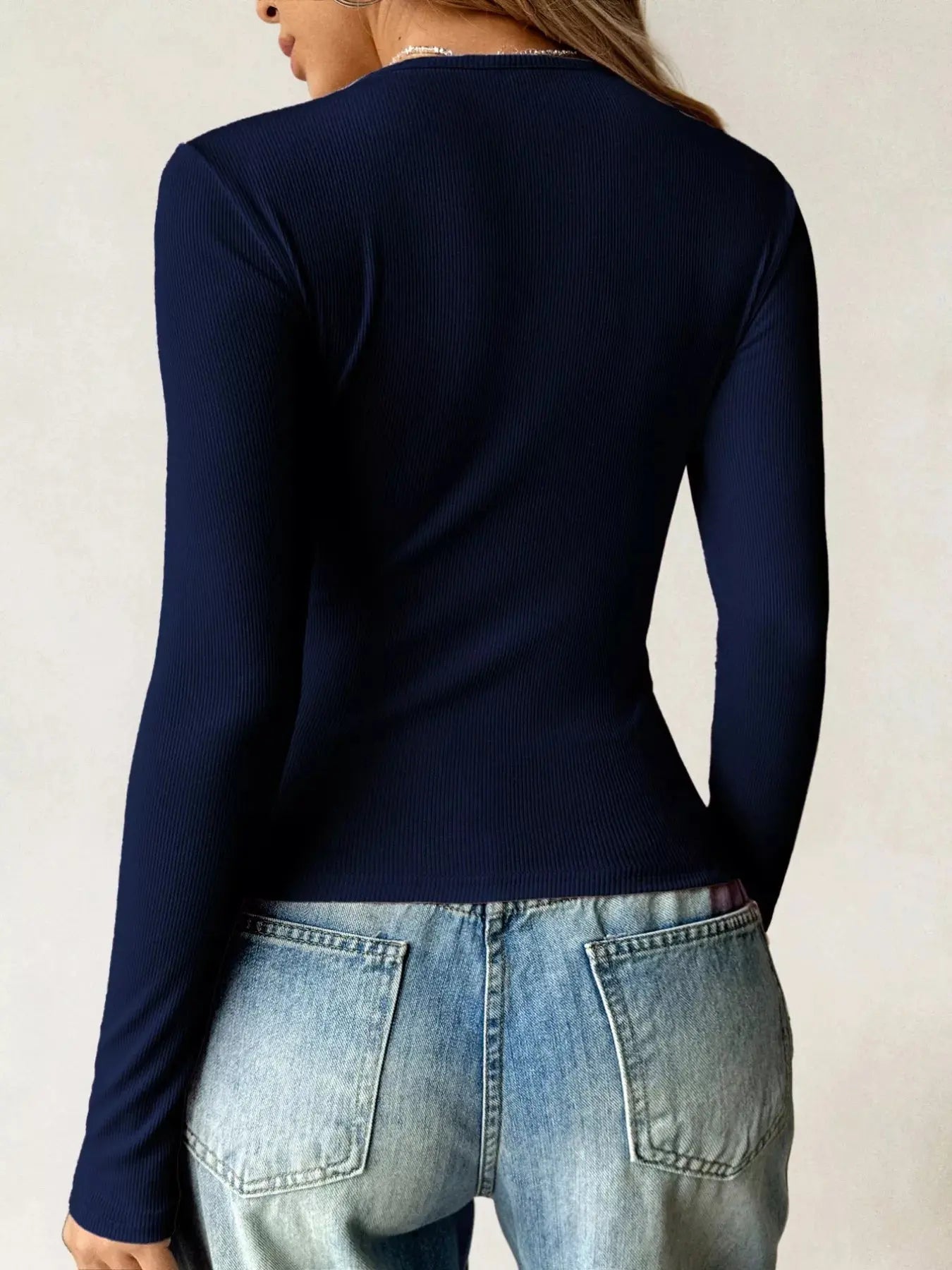 Ribbed Knit Long Sleeve Fitted Shirt  Style Ratio