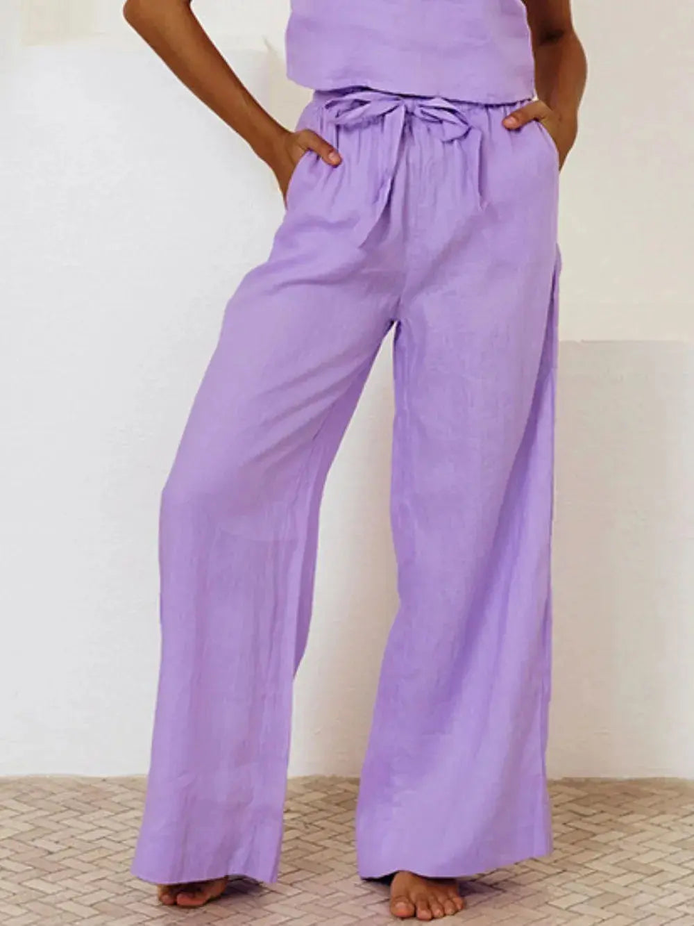 Square Neck Sleeveless Top and Pants Set  Style Ratio