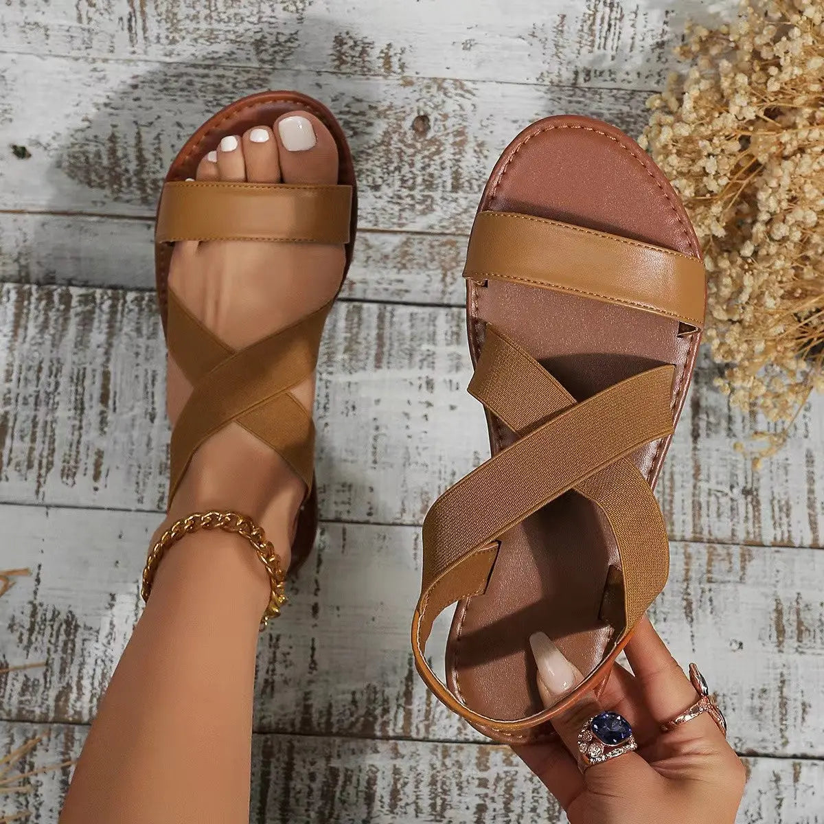 Open Toe Crisscross Sandals  Style Ratio