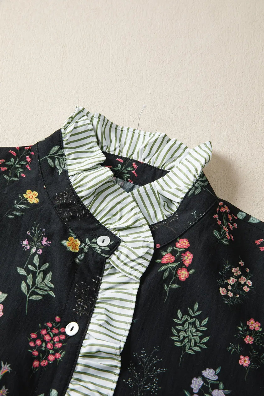 Contrast Frilled Trim Short Sleeve Floral Shirt  Style Ratio