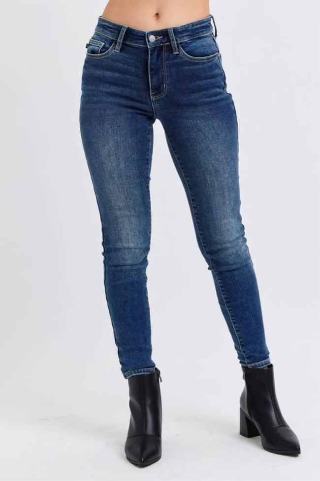 Judy Blue Skinny Jeans with Thermal Lining  Style Ratio