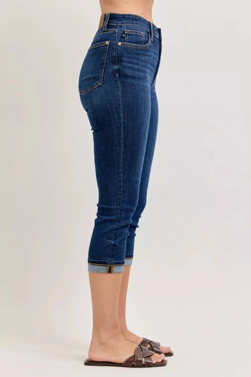 Judy Blue High Waist Capri Jeans with Single Cuff  Style Ratio