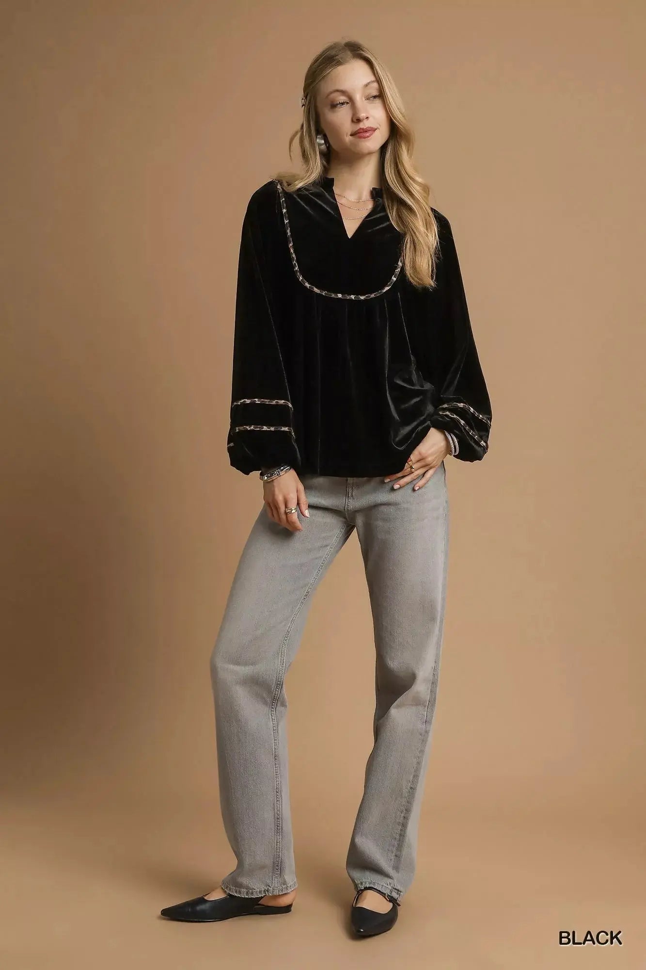 Umgee Velvet Long Sleeve Blouse with Contrast Trim  Style Ratio