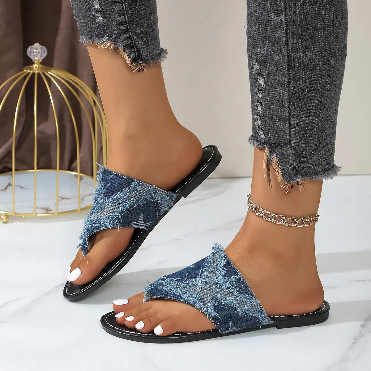 Star Thong Sandals with Frayed Detail  Style Ratio