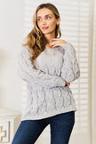 Woven Right Cable-Knit Hooded Sweater  Style Ratio