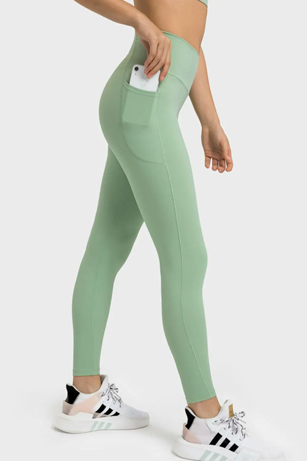 Millennia V-Waist Yoga Leggings with Pockets  Style Ratio