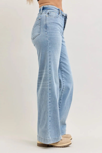Judy Blue Mid Rise Retro Wide Leg Jeans with Fold-over Waistband - Style Ratio
