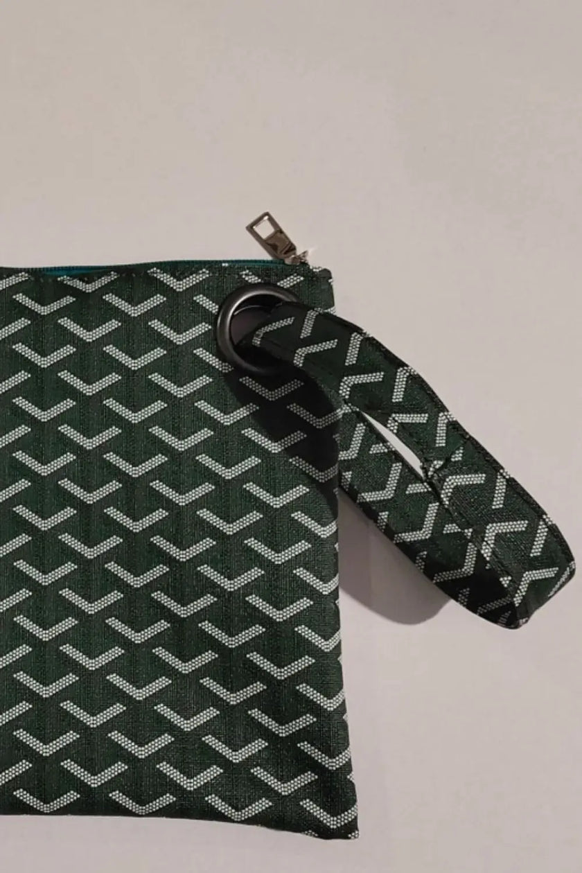 Carry Your Love Plaid Wristlet  Style Ratio
