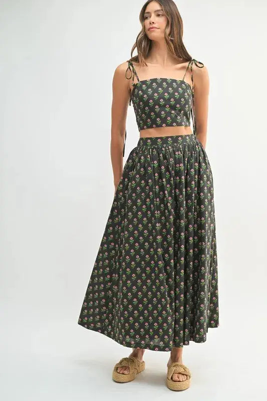 MABLE Floral Crop Top and Skirt Set  Style Ratio