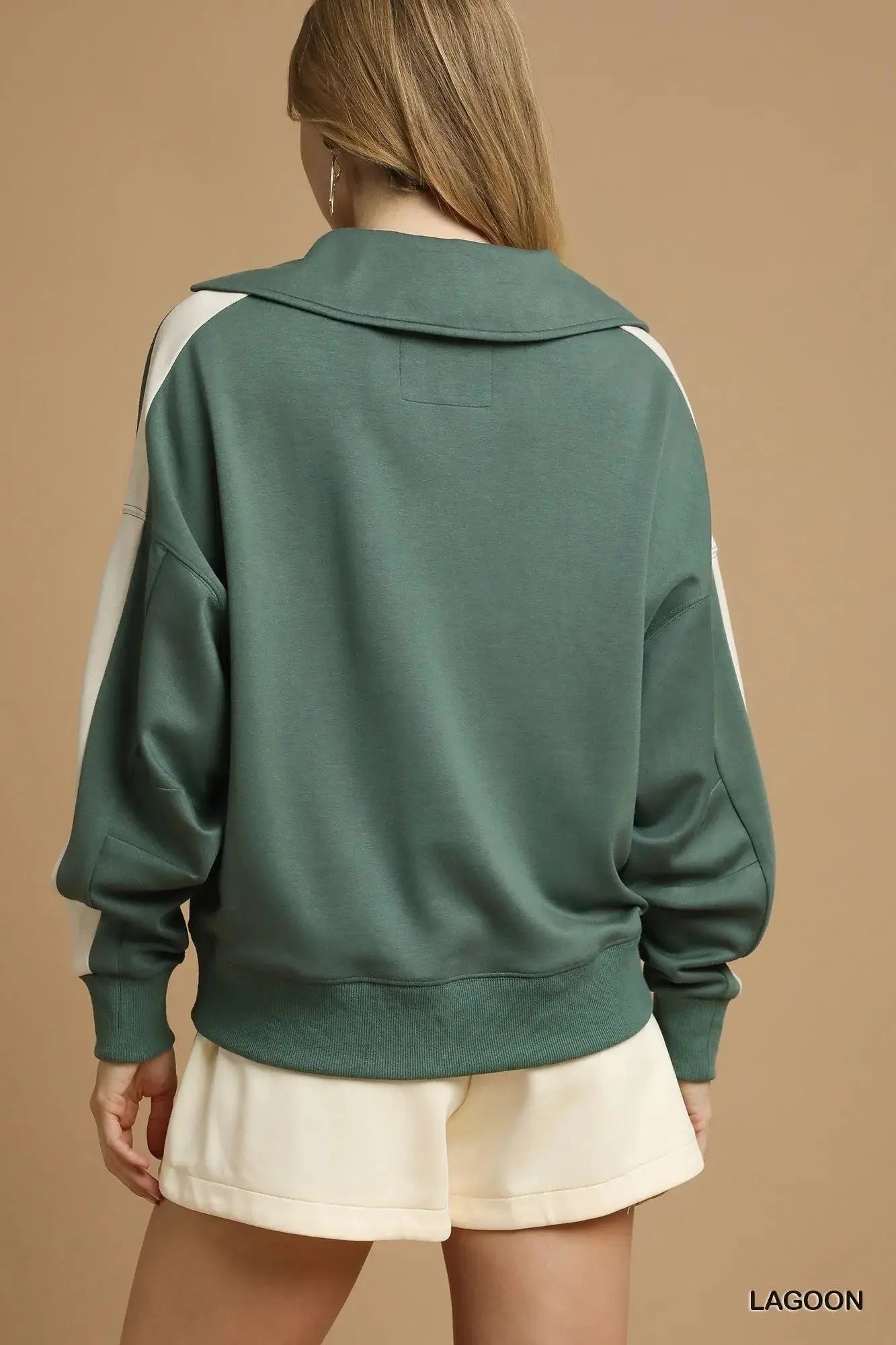 Umgee Contrast Long Sleeve Sweatshirt with Collar  Style Ratio