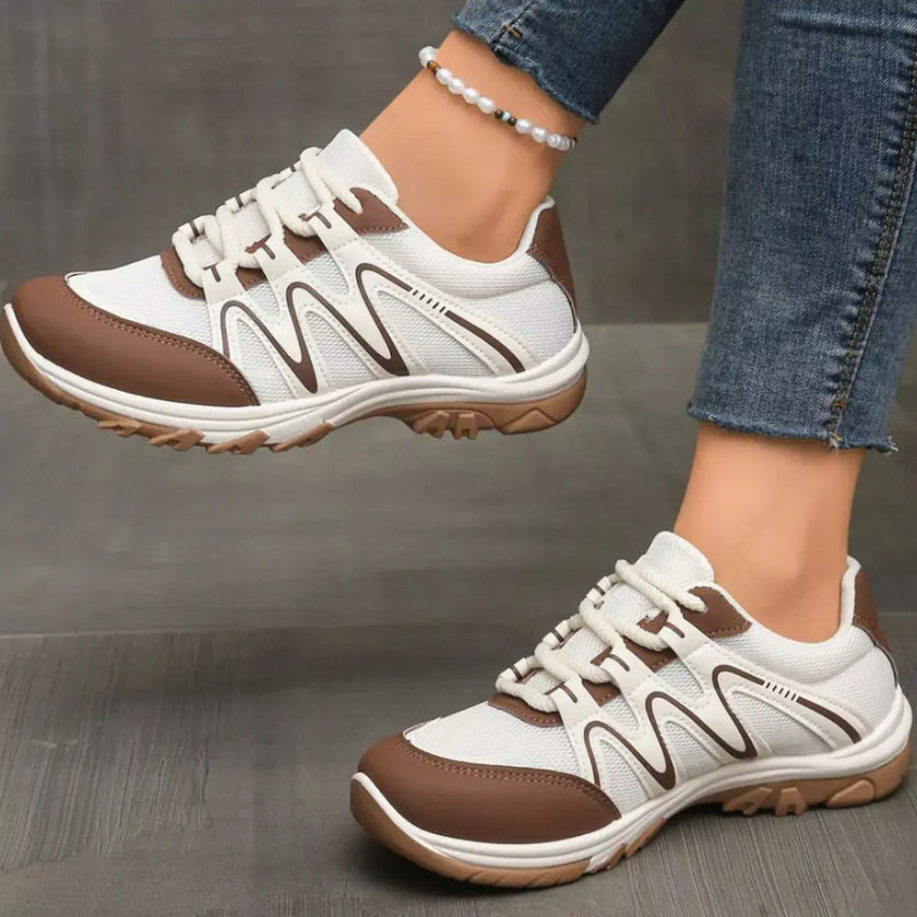 Lightweight Lace Up Athletic  Style Ratio