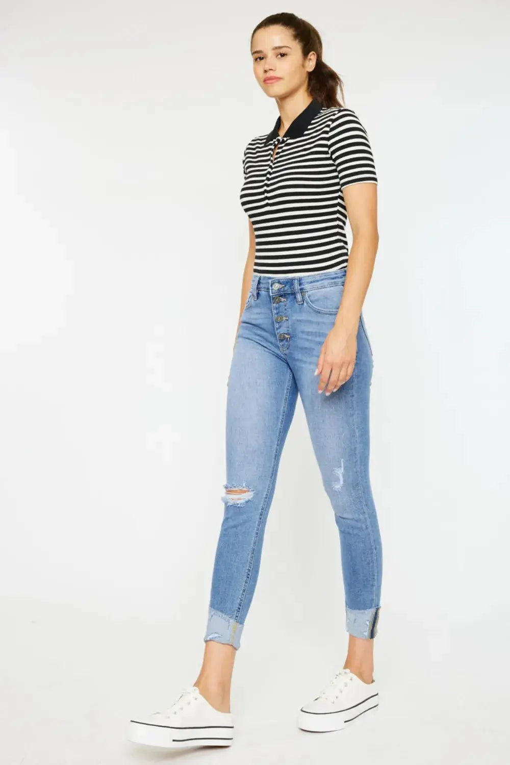 Kancan Distressed Cat's Whiskers Button Fly Jeans  Style Ratio