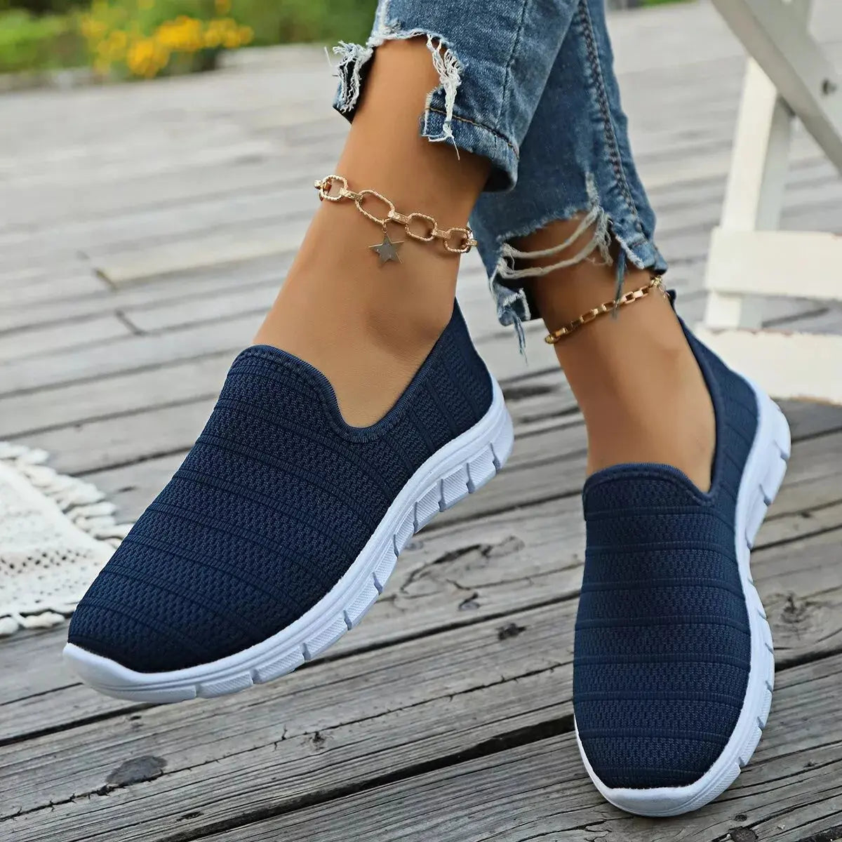 Round Toe Mesh Slip-Ons  Style Ratio