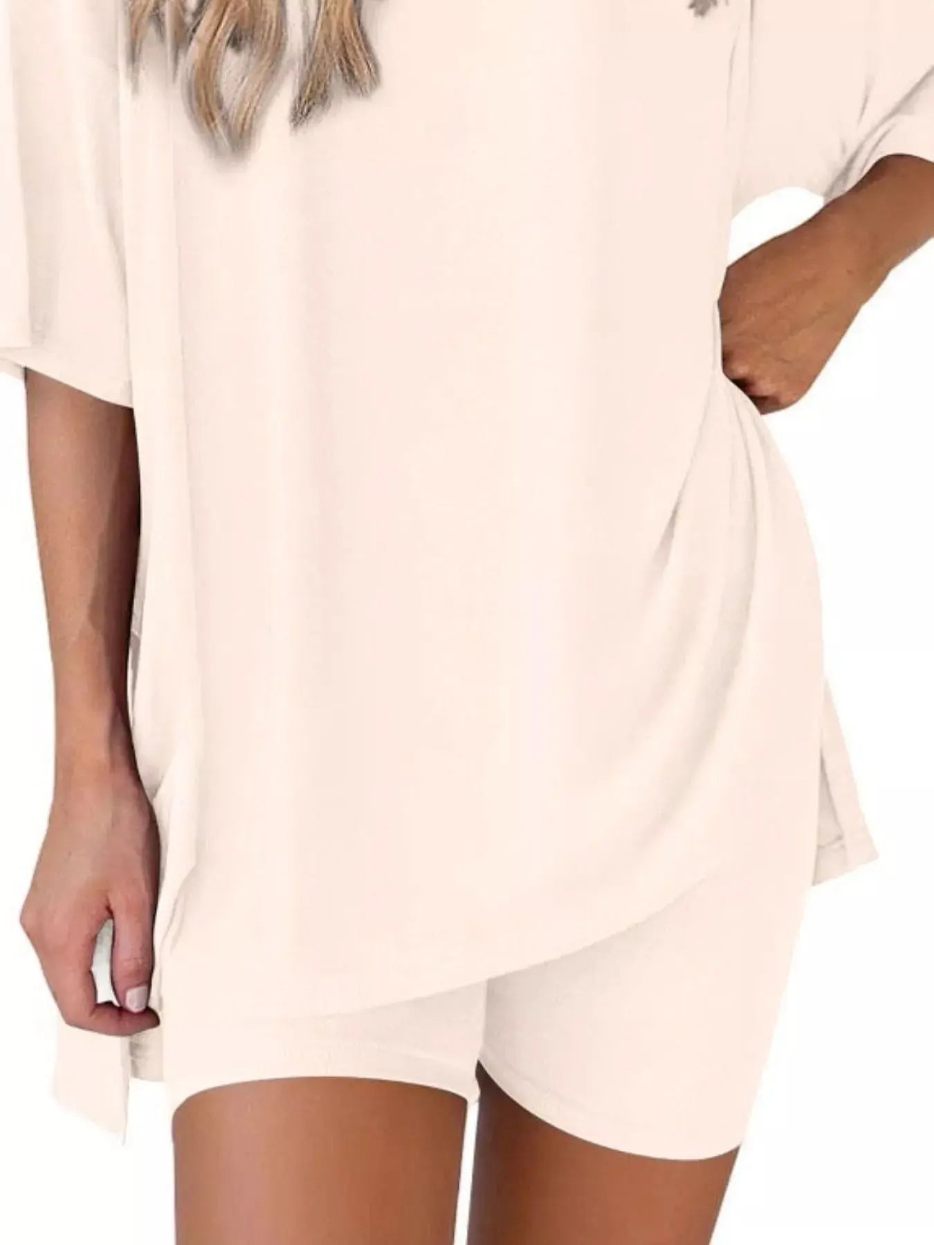 Full Size Relaxed Fit Top and Shorts Two-Piece Set  Style Ratio